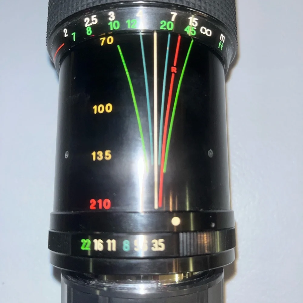 Vintage 80s Access P-MC Zoom Macro 70-210mm f/3.5 Lens w/ Case Pentax K Mount